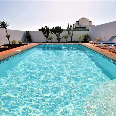 빌라 Casa Vacacional Con Piscina Climatizada El Cobre 22 *